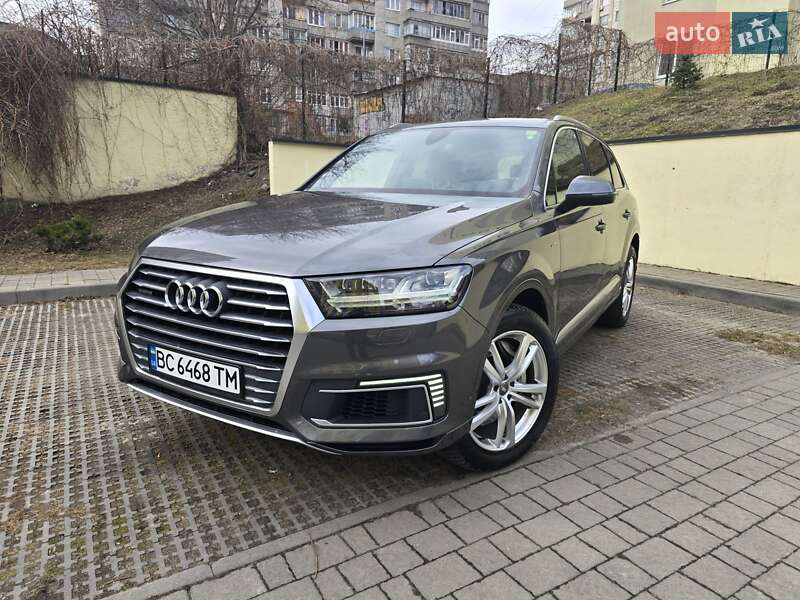 Внедорожник / Кроссовер Audi Q7 e-tron 2018 в Львове
