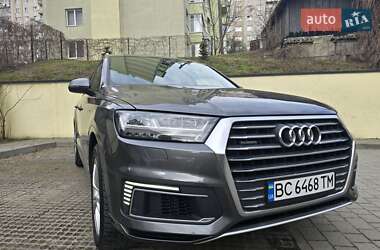 Внедорожник / Кроссовер Audi Q7 e-tron 2018 в 