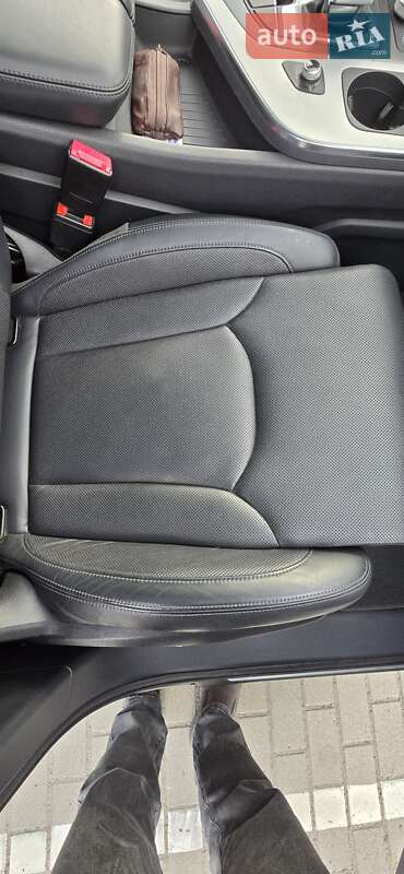 Позашляховик / Кросовер Audi Q7 e-tron 2016 в Шептицькому