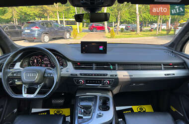 Внедорожник / Кроссовер Audi Q7 e-tron 2018 в 