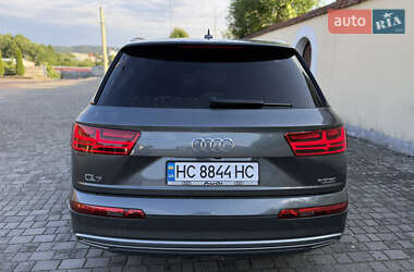 Внедорожник / Кроссовер Audi Q7 e-tron 2018 в 