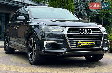 Внедорожник / Кроссовер Audi Q7 e-tron 2018 в 