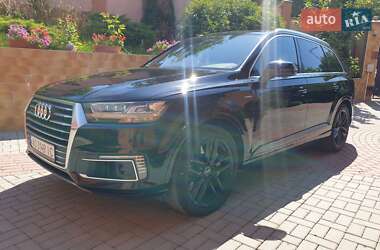 Внедорожник / Кроссовер Audi Q7 e-tron 2016 в Мукачево
