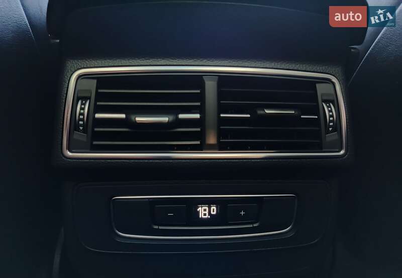 Позашляховик / Кросовер Audi Q7 e-tron 2016 в Рівному