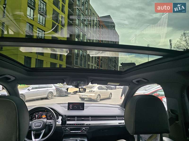 Внедорожник / Кроссовер Audi Q7 e-tron 2018 в Львове