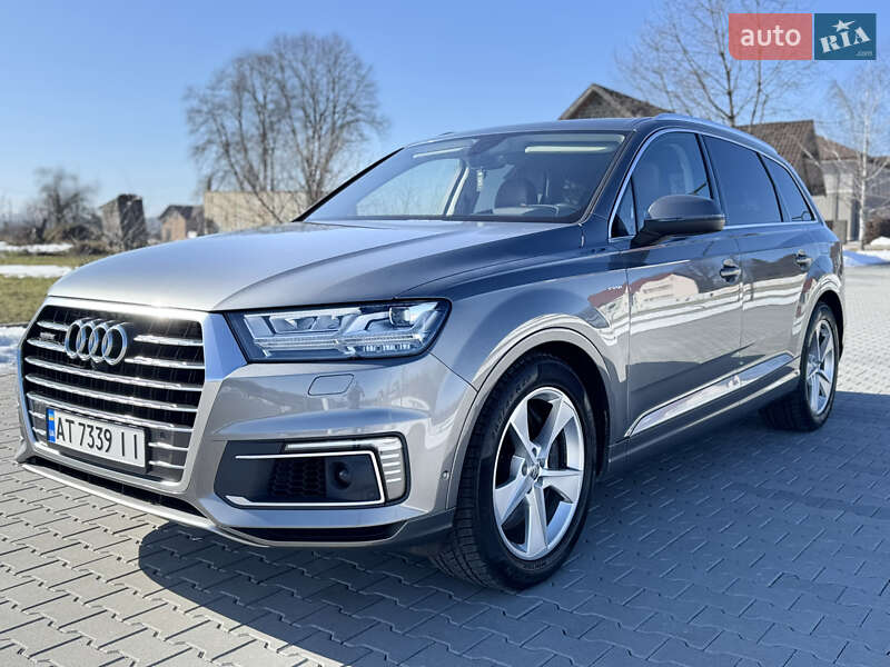 Audi Q7 e-tron 2016