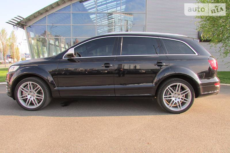 Внедорожник / Кроссовер Audi Q7 2009 в Киеве