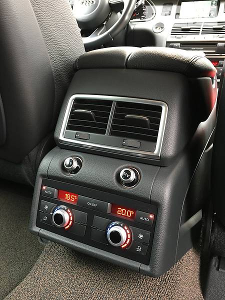 Позашляховик / Кросовер Audi Q7 2014 в Ірпені