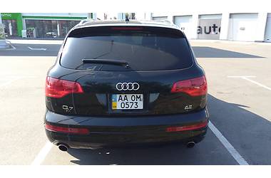 Внедорожник / Кроссовер Audi Q7 2007 в Киеве