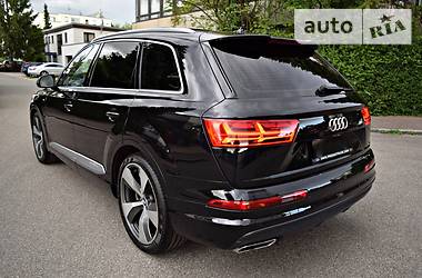  Audi Q7 2016 в Киеве