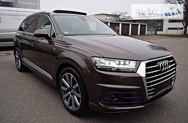 Audi Q7 2016