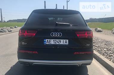  Audi Q7 2016 в Дніпрі