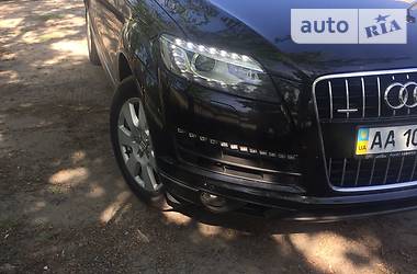 Внедорожник / Кроссовер Audi Q7 2013 в Киеве