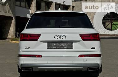 Внедорожник / Кроссовер Audi Q7 2016 в Днепре