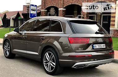 Позашляховик / Кросовер Audi Q7 2016 в Києві