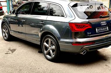 Audi Q7 2011