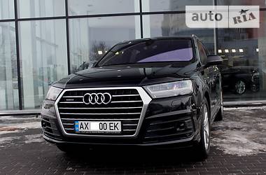 Внедорожник / Кроссовер Audi Q7 2015 в Харькове