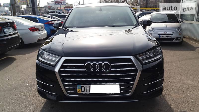 Внедорожник / Кроссовер Audi Q7 2015 в Одессе