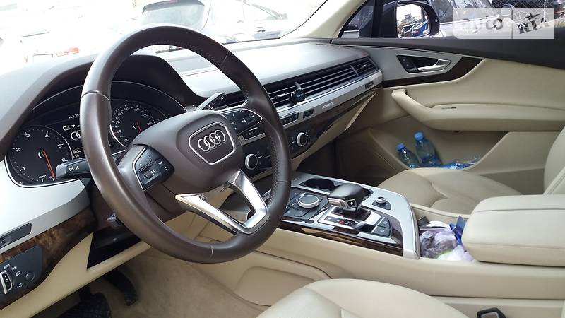 Внедорожник / Кроссовер Audi Q7 2015 в Одессе