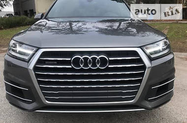 Audi Q7 2017