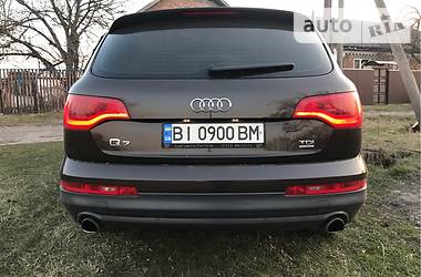 Внедорожник / Кроссовер Audi Q7 2013 в Полтаве