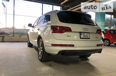 Позашляховик / Кросовер Audi Q7 2014 в 