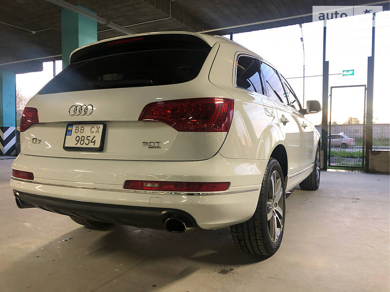 Позашляховик / Кросовер Audi Q7 2014 в Києві