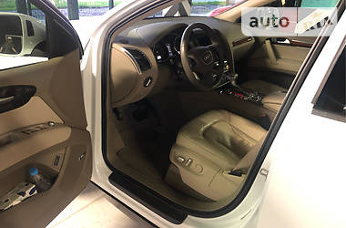 Позашляховик / Кросовер Audi Q7 2014 в 