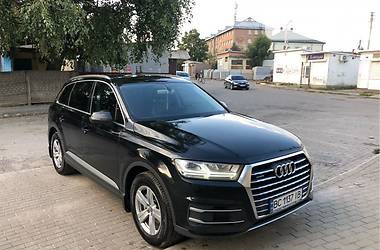 Внедорожник / Кроссовер Audi Q7 2015 в Рава-Русской