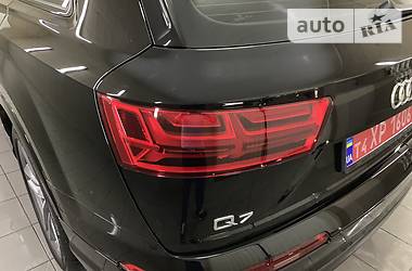 Внедорожник / Кроссовер Audi Q7 2019 в Умани