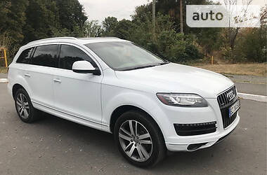 Внедорожник / Кроссовер Audi Q7 2013 в Хмельницком