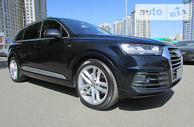 Audi Q7 2015