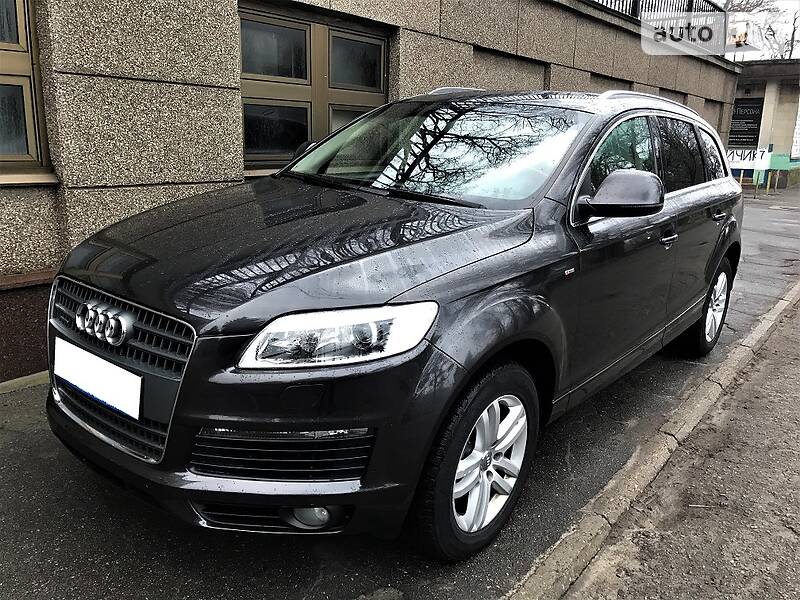 Универсал Audi Q7 2006 в 