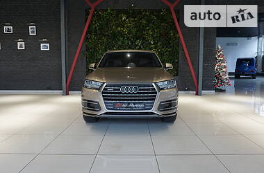 Audi Q7 2018