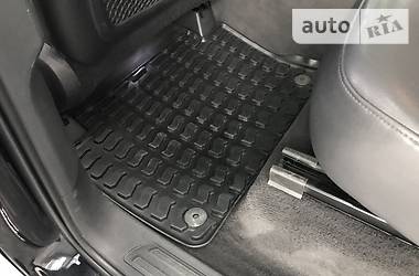 Позашляховик / Кросовер Audi Q7 2013 в 