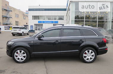 Позашляховик / Кросовер Audi Q7 2006 в 