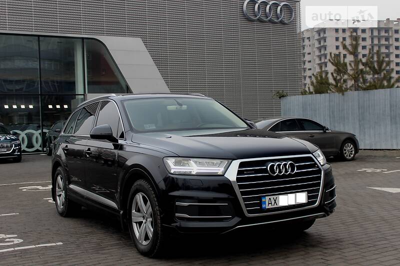 Позашляховик / Кросовер Audi Q7 2016 в Харкові