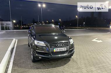 Внедорожник / Кроссовер Audi Q7 2007 в Киеве