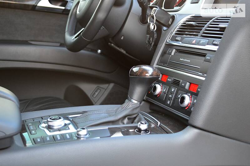 Позашляховик / Кросовер Audi Q7 2014 в Одесі фото 31 Позашляховик / Кросовер Audi Q7 2014 в Одесі