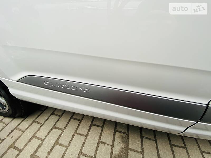 Позашляховик / Кросовер Audi Q7 2017 в Львові