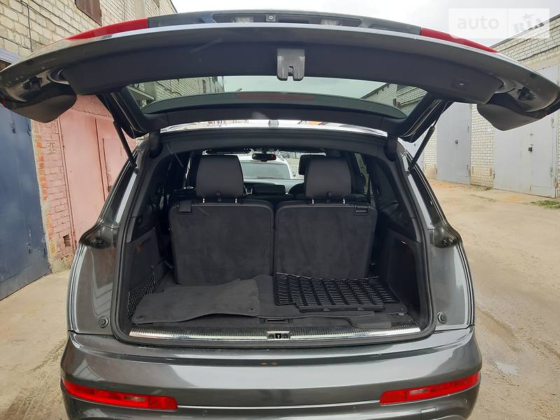 Позашляховик / Кросовер Audi Q7 2015 в Сумах