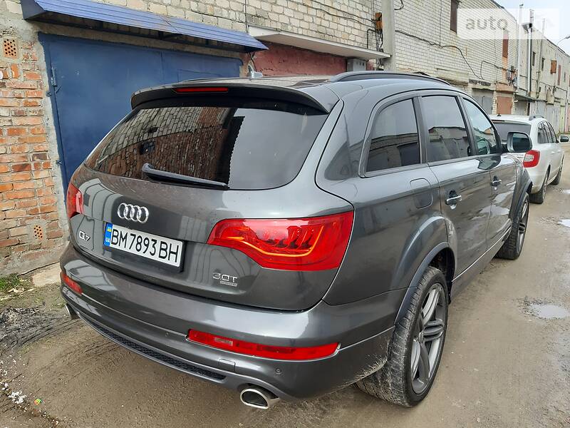 Позашляховик / Кросовер Audi Q7 2015 в Сумах