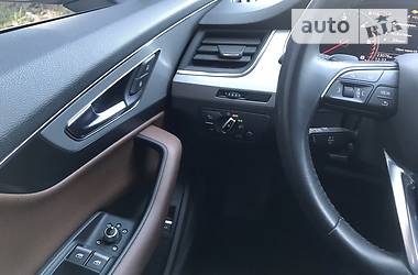 Позашляховик / Кросовер Audi Q7 2017 в 