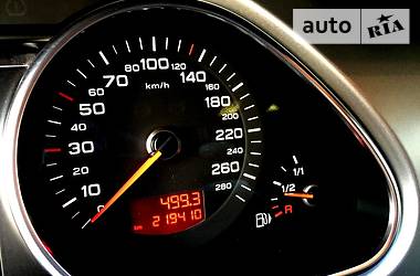 Позашляховик / Кросовер Audi Q7 2010 в 