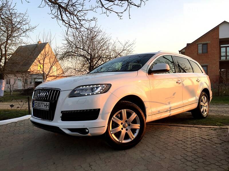 Внедорожник / Кроссовер Audi Q7 2010 в Черновцах