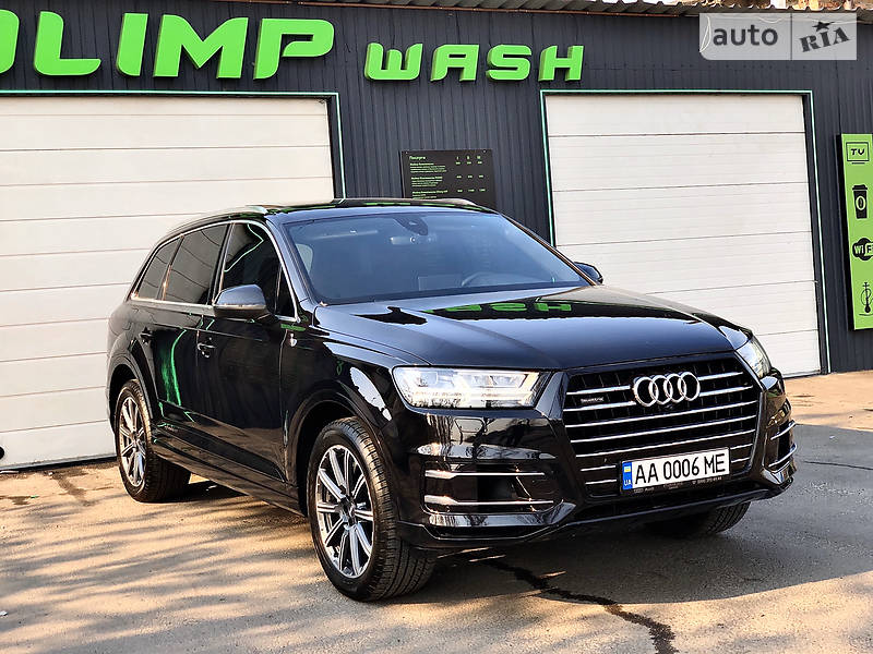 Позашляховик / Кросовер Audi Q7 2018 в Києві