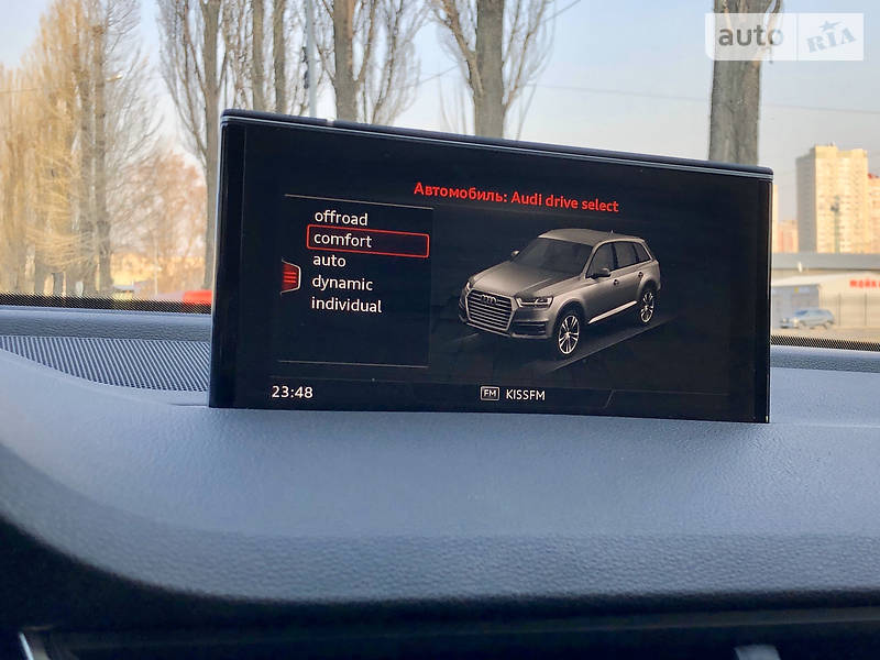 Позашляховик / Кросовер Audi Q7 2018 в Києві