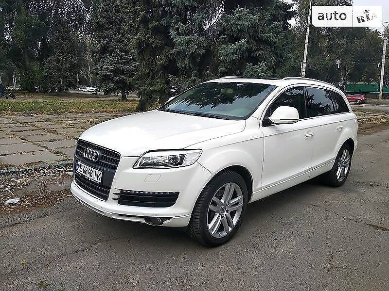 Внедорожник / Кроссовер Audi Q7 2008 в Днепре