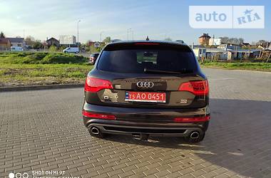 Позашляховик / Кросовер Audi Q7 2014 в 