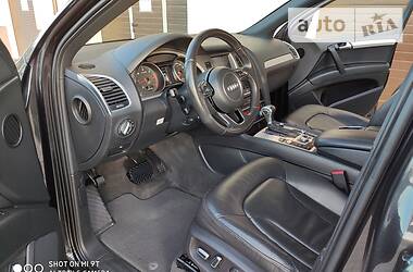 Позашляховик / Кросовер Audi Q7 2014 в 